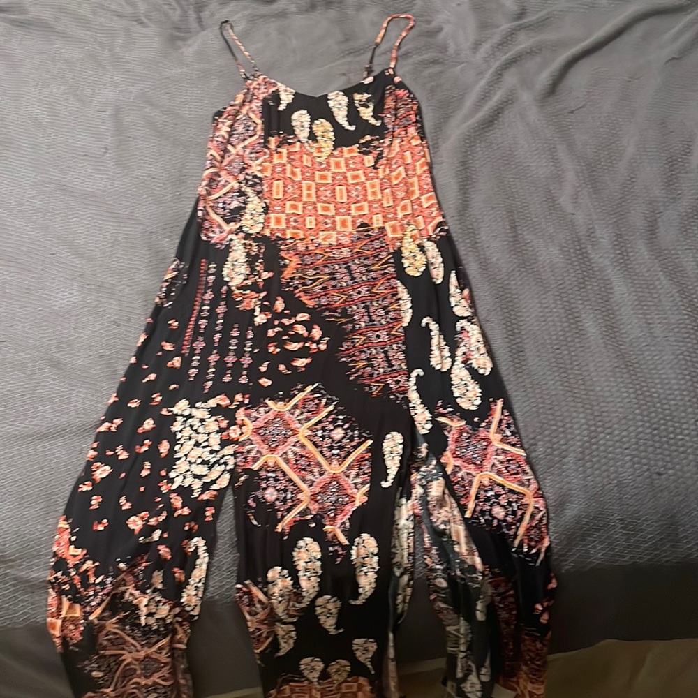 Sweet  length spaghetti strap dress